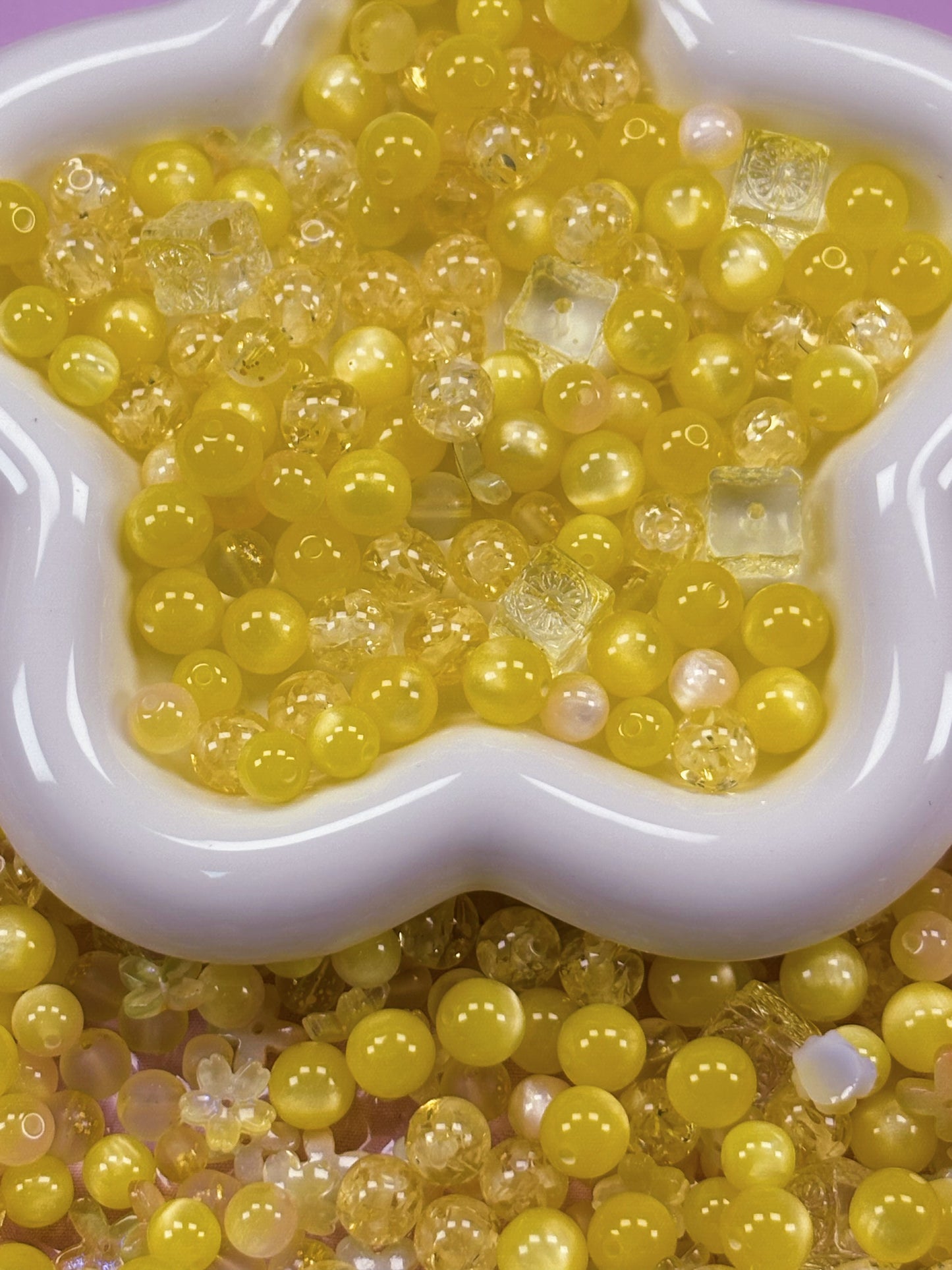 (Anna G1-G12) High-quality cat's eye beads and soft rubber flower mixed bead set